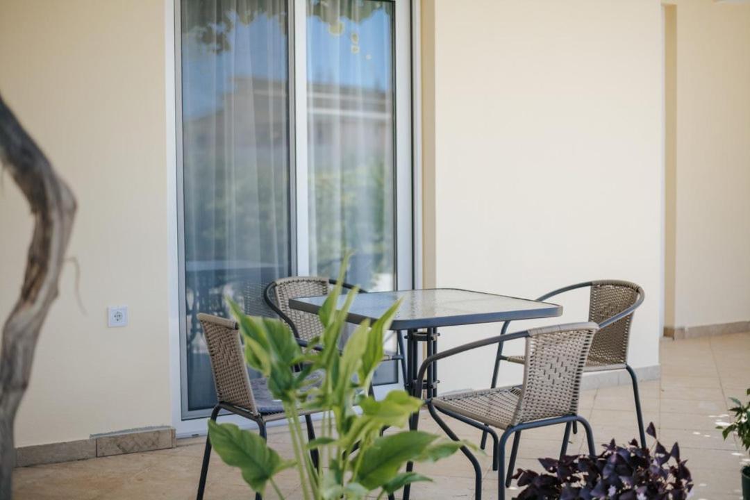 Olive Garden Apartment Бар Экстерьер фото
