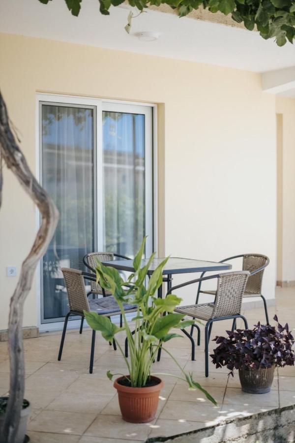 Olive Garden Apartment Бар Экстерьер фото